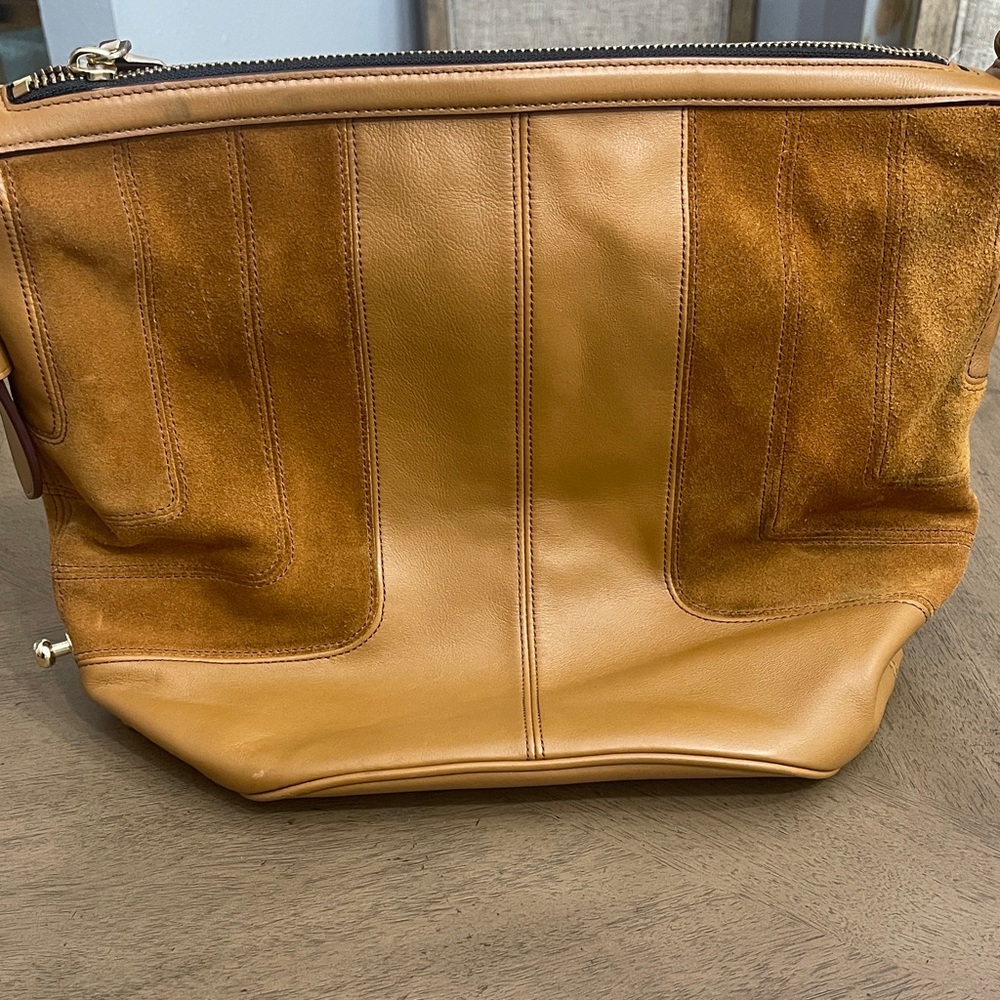 Marc Jacobs Tan and Brown Leather Shoulder Bag
